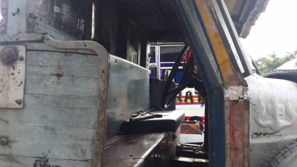 รถสิบล้อหัวยาว isuzu เครื่อง EH700 เกียร์HO ช่วงล่างฟูโซ่ ทะเบียนเต็ม คันชีสวยมาก รถสิบล้อหัวยาว isuzu เครื่อง EH700 เกียร์HO ช่วงล่างฟูโซ่ ทะเบียนเต็ม คันชีสวยมาก