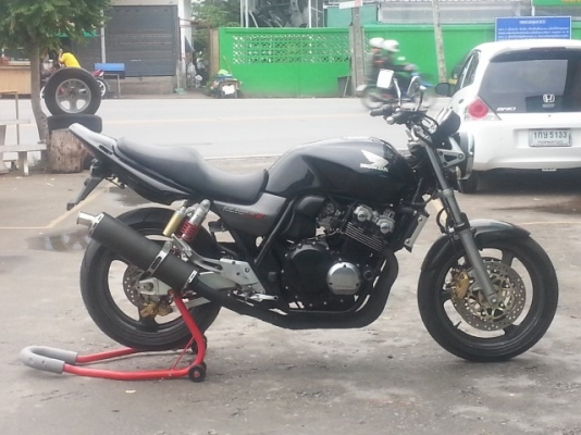 CB 400 v. tec 2 ปี2002 สภาพสวยกริ๊บเครื่องดีมากพร้อมใช้เสียภาษีสรรพสามิตรแล้ว