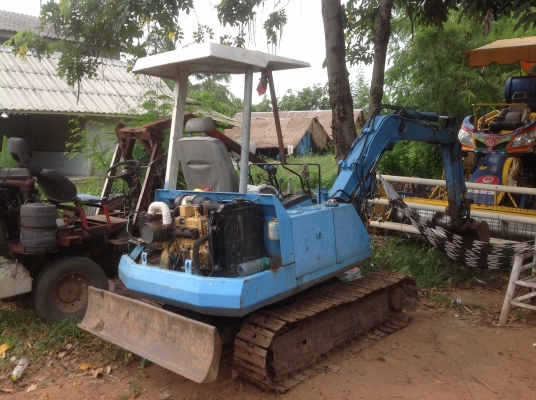 ขาย((165.000))แบคโครเล็กkomutsu. PC-30-5 สภาพดีพร้อมใช้งาน