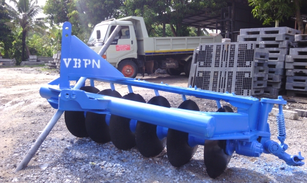 ขาย 21500 บาท ต่อลองได้ มีรถขนส่งบริการครับ