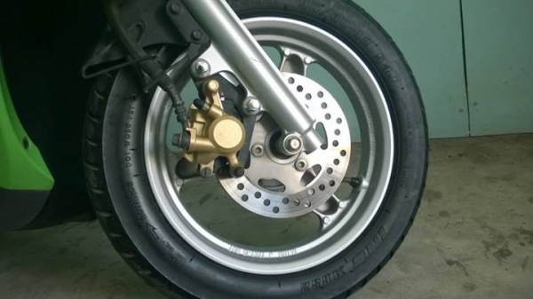 Fiore เกือบปี 2012 วิ่งแค่ 2200 ไมล์แท้มีเอกสารการันตรี ต่อรองได้.