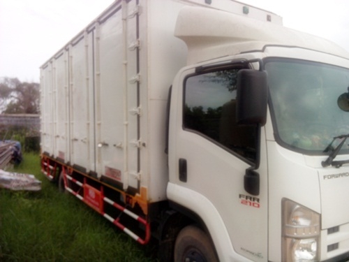 FRR210   6HH1  เทอรโบว์ตู้สิบบาน สด สวย 6.50  เล่มทะเบียน