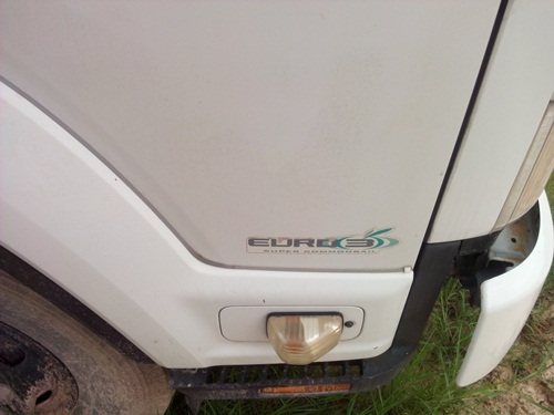 FRR210   6HH1  เทอรโบว์ตู้สิบบาน สด สวย 6.50  เล่มทะเบียน