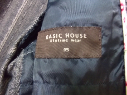 เสื้อสูทผู้ชาย BASIC HOUSE สีเทาดำ