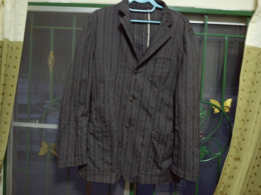 เสื้อสูทผู้ชาย BASIC HOUSE สีเทาดำ