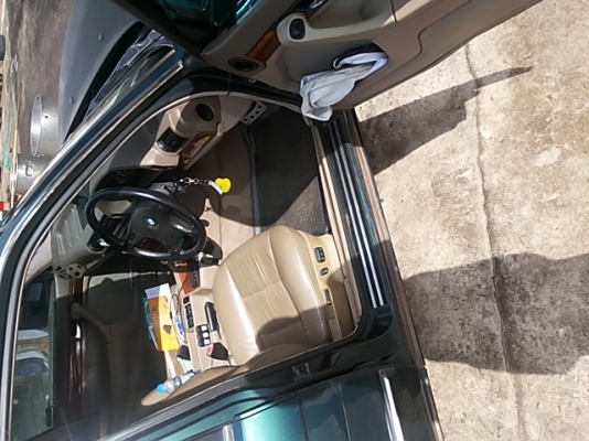 ขายรถe32ซีรี7ครับ ขายรถe32ซีรี7ครับ