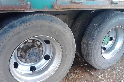 ***ขายแล้วครับขอบคุณ Truck2hand ขาย10ล้อเพลาเดียวล่อง MITSUBISHI FUSO FN215K 6D15-180HP ปี38เครื่องแน่นๆ แห้งๆแรงจริง ไม่มีเยิ้ม เกียร์เข้าง่ายไม่หลุด ช่วงล่างเดิมคัสซีดี ไม่ปะไม่ดาม มีช่วงปลาย ไม่ค่อยสวยมีบวม(ตามรูป) กระบะเหล็กไม่ดั้มคอกเกษตรสูงสภาพดี พื ***ขายแล้วครับขอบคุณ Truck2hand ขาย10ล้อเพลาเดียวล่อง MITSUBISHI FUSO FN215K 6D15-180HP ปี38เครื่องแน่นๆ แห้งๆแรงจริง ไม่มีเยิ้ม เกียร์เข้าง่ายไม่หลุด ช่วงล่างเดิมคัสซีดี ไม่ปะไม่ดาม มีช่วงปลาย ไม่ค่อยสวยมีบวม(ตามรูป) กระบะเหล็กไม่ดั้มคอกเกษตรสูงสภาพดี พื