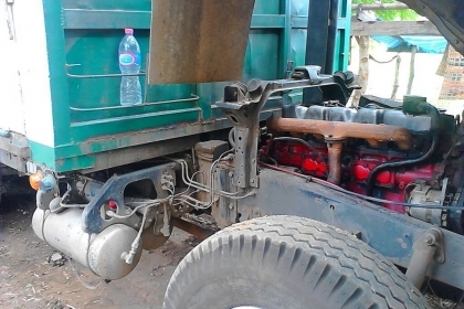 ***ขายแล้วครับขอบคุณ Truck2hand ขาย10ล้อเพลาเดียวล่อง MITSUBISHI FUSO FN215K 6D15-180HP ปี38เครื่องแน่นๆ แห้งๆแรงจริง ไม่มีเยิ้ม เกียร์เข้าง่ายไม่หลุด ช่วงล่างเดิมคัสซีดี ไม่ปะไม่ดาม มีช่วงปลาย ไม่ค่อยสวยมีบวม(ตามรูป) กระบะเหล็กไม่ดั้มคอกเกษตรสูงสภาพดี พื ***ขายแล้วครับขอบคุณ Truck2hand ขาย10ล้อเพลาเดียวล่อง MITSUBISHI FUSO FN215K 6D15-180HP ปี38เครื่องแน่นๆ แห้งๆแรงจริง ไม่มีเยิ้ม เกียร์เข้าง่ายไม่หลุด ช่วงล่างเดิมคัสซีดี ไม่ปะไม่ดาม มีช่วงปลาย ไม่ค่อยสวยมีบวม(ตามรูป) กระบะเหล็กไม่ดั้มคอกเกษตรสูงสภาพดี พื