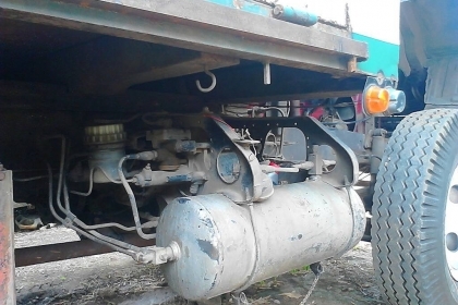 ***ขายแล้วครับขอบคุณ Truck2hand ขาย10ล้อเพลาเดียวล่อง MITSUBISHI FUSO FN215K 6D15-180HP ปี38เครื่องแน่นๆ แห้งๆแรงจริง ไม่มีเยิ้ม เกียร์เข้าง่ายไม่หลุด ช่วงล่างเดิมคัสซีดี ไม่ปะไม่ดาม มีช่วงปลาย ไม่ค่อยสวยมีบวม(ตามรูป) กระบะเหล็กไม่ดั้มคอกเกษตรสูงสภาพดี พื ***ขายแล้วครับขอบคุณ Truck2hand ขาย10ล้อเพลาเดียวล่อง MITSUBISHI FUSO FN215K 6D15-180HP ปี38เครื่องแน่นๆ แห้งๆแรงจริง ไม่มีเยิ้ม เกียร์เข้าง่ายไม่หลุด ช่วงล่างเดิมคัสซีดี ไม่ปะไม่ดาม มีช่วงปลาย ไม่ค่อยสวยมีบวม(ตามรูป) กระบะเหล็กไม่ดั้มคอกเกษตรสูงสภาพดี พื