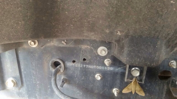 ขายดาว์นหัวลาก ISUZU 360 แรง ปี 56 ไมล์ 4x,xxx ส่งต่อ 50 งวด ๆ ละ 5x,xxx กสิกรลิสซิ่ง