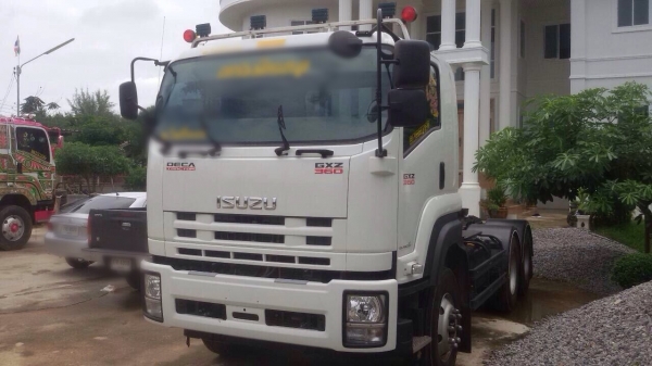 ขายดาว์นหัวลาก ISUZU 360 แรง ปี 56 ไมล์ 4x,xxx ส่งต่อ 50 งวด ๆ ละ 5x,xxx กสิกรลิสซิ่ง
