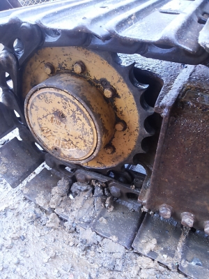 ขายรถแบ็คโฮ KOMATSU  pc30-3 รถเก่านอก มีเอกสารแจ้งจำหน่าย สภาพเดิม มาก น่าใช้งาน