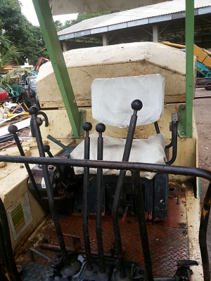 ขายรถแบ็คโฮ KOMATSU  pc30-3 รถเก่านอก มีเอกสารแจ้งจำหน่าย สภาพเดิม มาก น่าใช้งาน