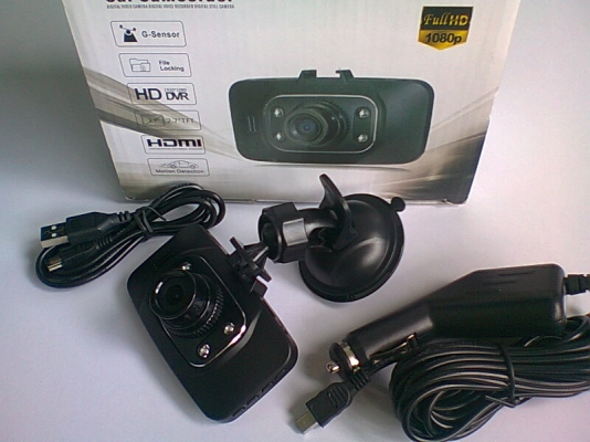 กล้องติดรถยนต์ GS8000L