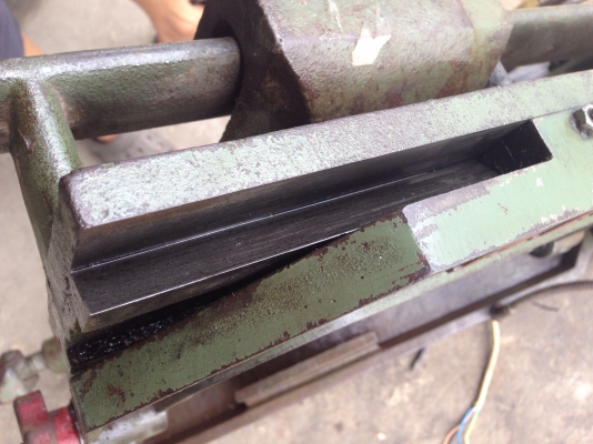 ขายแท่นเลื่อย Hero ขนาด 16" (ตอนนี้ใช้มอเตอร์ 3 เฟส) สภาพสวยมาก แท่นแน่น อุปกรณ์ครบ พร้อมใช้งาน ขายแท่นเลื่อย Hero ขนาด 16" (ตอนนี้ใช้มอเตอร์ 3 เฟส) สภาพสวยมาก แท่นแน่น อุปกรณ์ครบ พร้อมใช้งาน