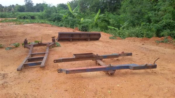 ชุดใบมีดดันหน้ารถไถฟอร์ด