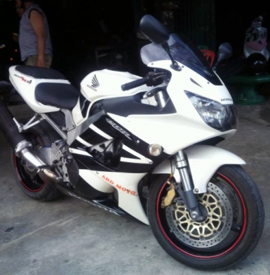 ขาย HONDA CBR929 ปี 2001 ทะเบียนแท้ โอนขนส่ง