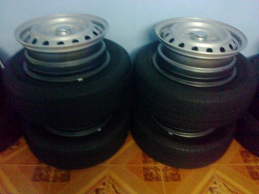 ล้อกะทะ16ป้ายแดงรัดยาง\%21560R16บิดโตนสวยดอกเต็มไร้ตำนิ