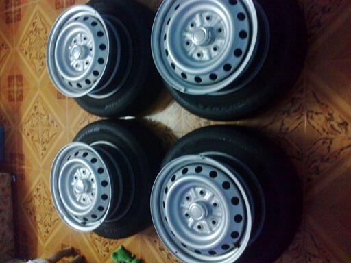 ล้อกะทะ16ป้ายแดงรัดยาง\%21560R16บิดโตนสวยดอกเต็มไร้ตำนิ