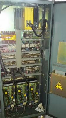 ขายเครื่อง NC MILLING SHIZUOKA FANUC 11M สภาพดี แผงคอนโทรลสวยมาก หัว NT40 ถอดทูลแบบกดปุ่ม เปลี่ยนทูลง่ายมาก SPEED 3,600 RPM. ระยะวิ่งกัดงาน X,Y = 800X400 mm. ลิ้งโปรแกรม RS232 ได้ ใช้งานได้ดีปกติ ขายถูก ๆ ติดต่อ เล็ก 086-3237681