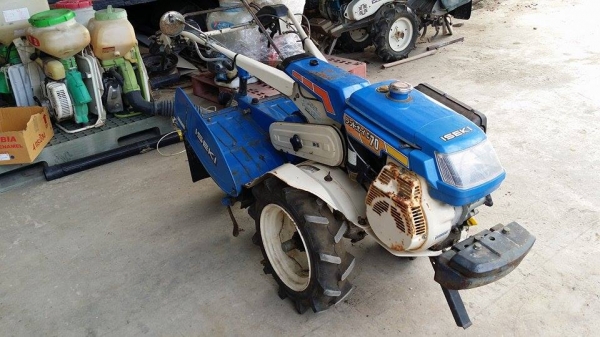 รถไถเดินตาม ISEKI เก่าญี่ปุ่น สภาพพร้อมใช้งาน มีสตาร์ทไฟฟ้า กับสตาร์ทมือ เครื่องยนต์แรงและติดง่าย รถไถเดินตาม ISEKI เก่าญี่ปุ่น สภาพพร้อมใช้งาน มีสตาร์ทไฟฟ้า กับสตาร์ทมือ เครื่องยนต์แรงและติดง่าย