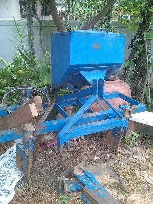 ขายอุปกรณ์หยดปุ๋ยของสมบรณ์2หัว