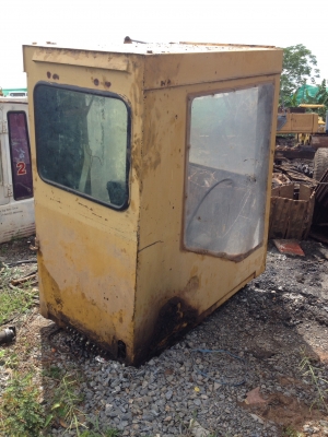 ขายหัวเก๋ง CAT215C สภาพสวยไม่ผุ ขายหัวเก๋ง CAT215C สภาพสวยไม่ผุ