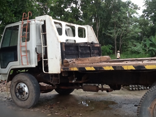 ขาย  kobelco พร้อมรถลาก