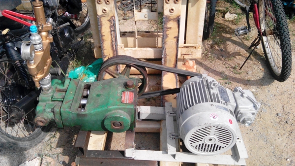 ปั้มน้ำแรงๆ พร้อมมอเตอร์ 5 แรง