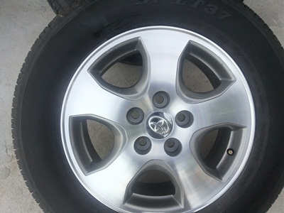 ขายล้อแม็กTOYOTA VIGO SMART CUB ขอบ16 พร้อมยาง 4 ล้อ ขายล้อแม็กTOYOTA VIGO SMART CUB ขอบ16 พร้อมยาง 4 ล้อ