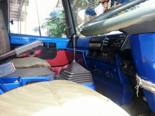 ขายร็อกกี้195แรง ตู้แห้ง10บาน ยาว7.20เมตร เครื่องดี แคชซีสวย พ.เพาเวอร์ เบรกทิฟฟี่ ภายในสวย แอร์เย็น เอกสารพร้อมโอน สนใจโทร 090-8588220คุณนะ ID:narong498 หรือ www.truck.in.th/498