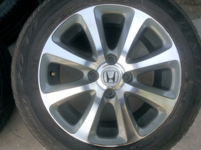 ขายล้อแม็กHONDA CITYขอบ15 4รู100 พร้อมยาง 4 ล้อ ขายล้อแม็กHONDA CITYขอบ15 4รู100 พร้อมยาง 4 ล้อ