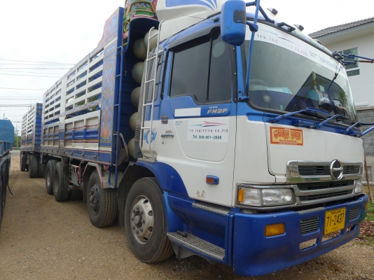 ขายรพบรรทุกพ่วงคอก