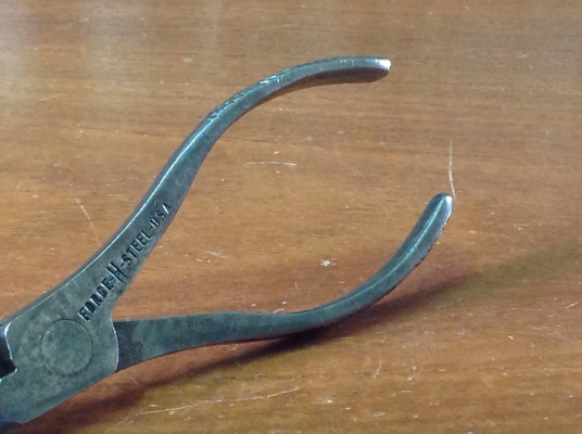 ขายคีมปากจิ้งจกเอนกประสงค์ Vintage Forge H-Steel