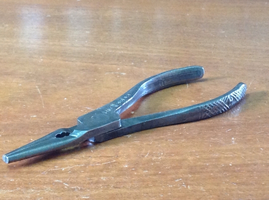 ขายคีมปากจิ้งจกเอนกประสงค์ Vintage Forge H-Steel