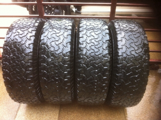 ขายยาง bf 265/75/16 ไม่แพง 1 ชุด ขายยาง bf 265/75/16 ไม่แพง 1 ชุด