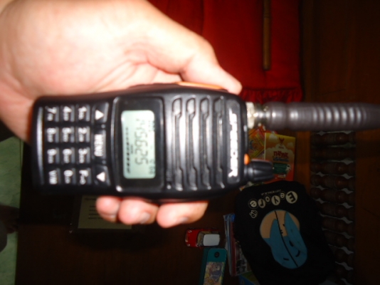 ขายวิทยุมือถือ SPEEDER รุ่น SPB-IP4 มีปท ยังไม่ได้จด ครบชุด ลดราคา 1,300.- บาท EMS แทบไม่ได้ใช้ครับ ตัวเครื่องยังใหม่ครับ ,มีใบเสร็จจากทางร้านให้ด้วยครับ ขายวิทยุมือถือ SPEEDER รุ่น SPB-IP4 มีปท ยังไม่ได้จด ครบชุด ลดราคา 1,300.- บาท EMS แทบไม่ได้ใช้ครับ ตัวเครื่องยังใหม่ครับ ,มีใบเสร็จจากทางร้านให้ด้วยครับ