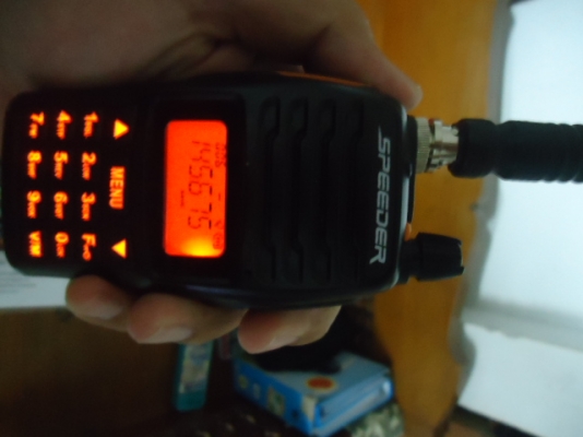 ขายวิทยุมือถือ SPEEDER รุ่น SPB-IP4 มีปท ยังไม่ได้จด ครบชุด ลดราคา 1,300.- บาท EMS แทบไม่ได้ใช้ครับ ตัวเครื่องยังใหม่ครับ ,มีใบเสร็จจากทางร้านให้ด้วยครับ ขายวิทยุมือถือ SPEEDER รุ่น SPB-IP4 มีปท ยังไม่ได้จด ครบชุด ลดราคา 1,300.- บาท EMS แทบไม่ได้ใช้ครับ ตัวเครื่องยังใหม่ครับ ,มีใบเสร็จจากทางร้านให้ด้วยครับ