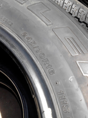 245/70R16 BRIDGE STONE DUELER H/T 689  มีชุด 4 เส้น  โทร.081-427-3941