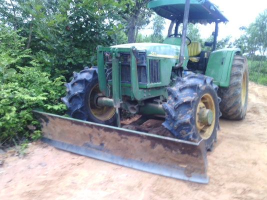 ขายตามสภาพ จอนเดีย 5615 ผาลดันหน้า ผาล7 เอกสารเล้มทะเบียน ขายตามสภาพ จอนเดีย 5615 ผาลดันหน้า ผาล7 เอกสารเล้มทะเบียน