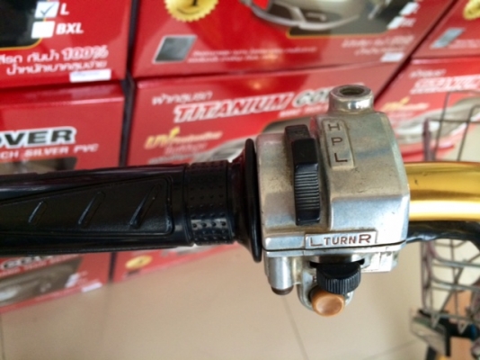 ขาย Honda Chaly สภาพนางฟ้า ใสวิ้ง....ทั้งคัน ราคา 19,500.บ.- ขาย Honda Chaly สภาพนางฟ้า ใสวิ้ง....ทั้งคัน ราคา 19,500.บ.-