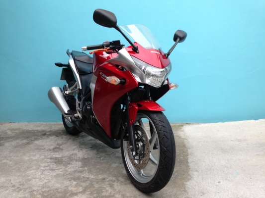 Honda CBR250i ปี 2554 ราคา 64,000 บาท