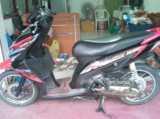 ฮอนด้าคลิ๊ก พร้อมใช้งาน11500