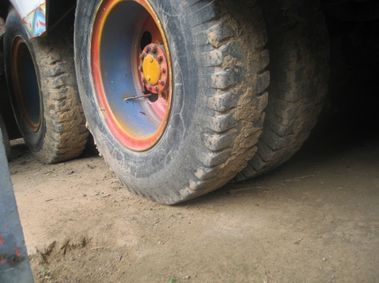 เครื่อง 168 แรง  เพลาเดียว  575,000   บาท