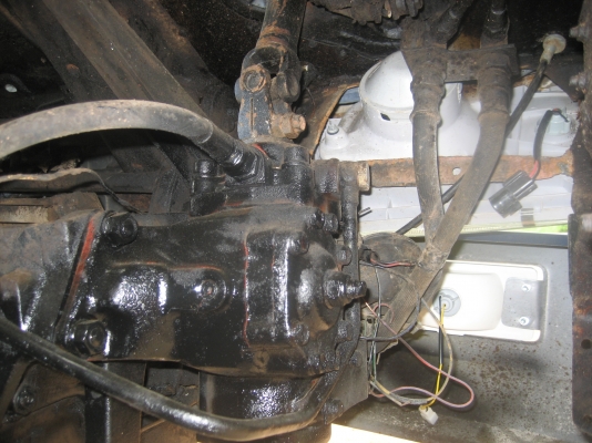 2 เพลา  195 แรง   ราคา  750.000  บาท