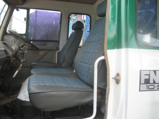 2 เพลา  195 แรง   ราคา  750.000  บาท