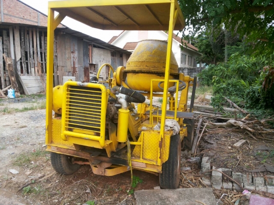 ขายรถโม่ สภาพดี ราคาถูก