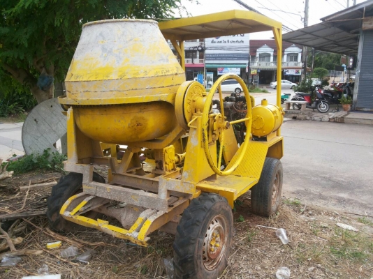 ขายรถโม่ สภาพดี ราคาถูก