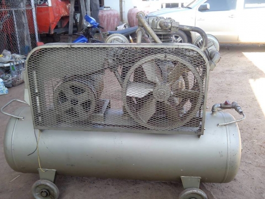 ขายปั้มลม 10 แรง โตชิบ้า