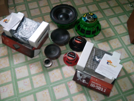 ขายเครื่องเสียงยกชุดเพลาเวอร์ใหม่มือหนึ่ง แต่ดอกมือสอง  ดอก12 โม ตามรายละเอียด ขาย 6500 บาท